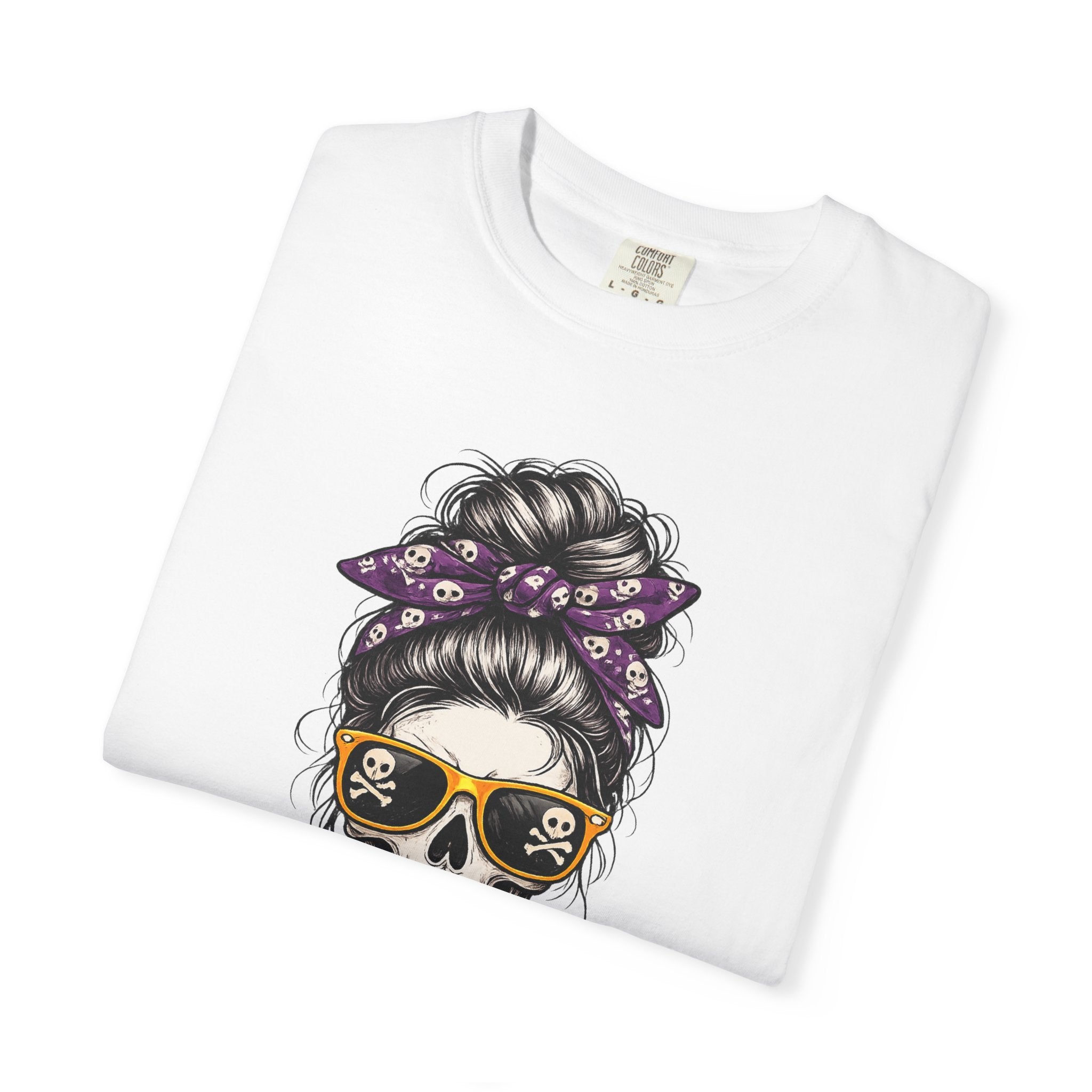 Momster Skull T-Shirt – Halloween Mom Graphic Tee
