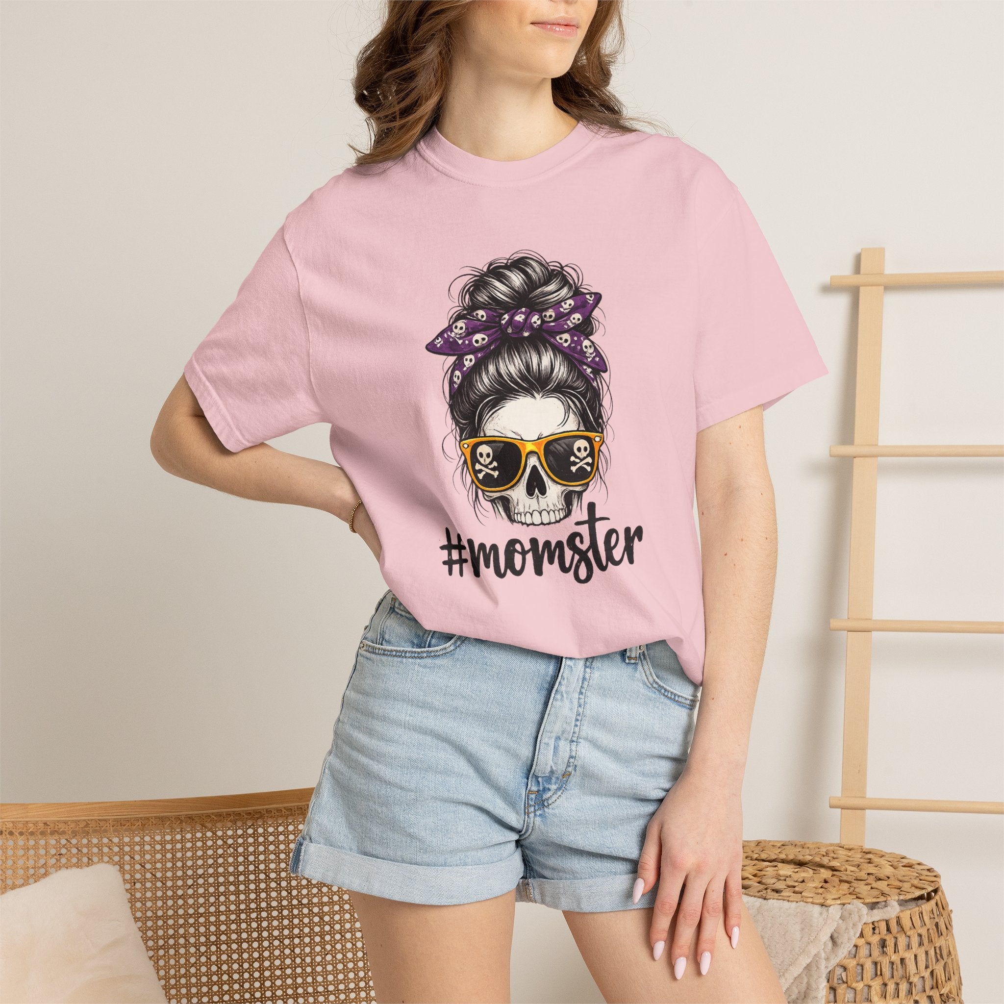 Momster Skull T-Shirt – Halloween Mom Graphic Tee
