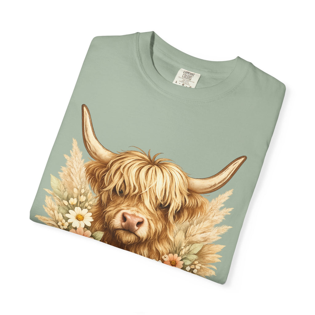 Highland Cow Floral T-Shirt — Cute Scottish Highland Cattle Tee