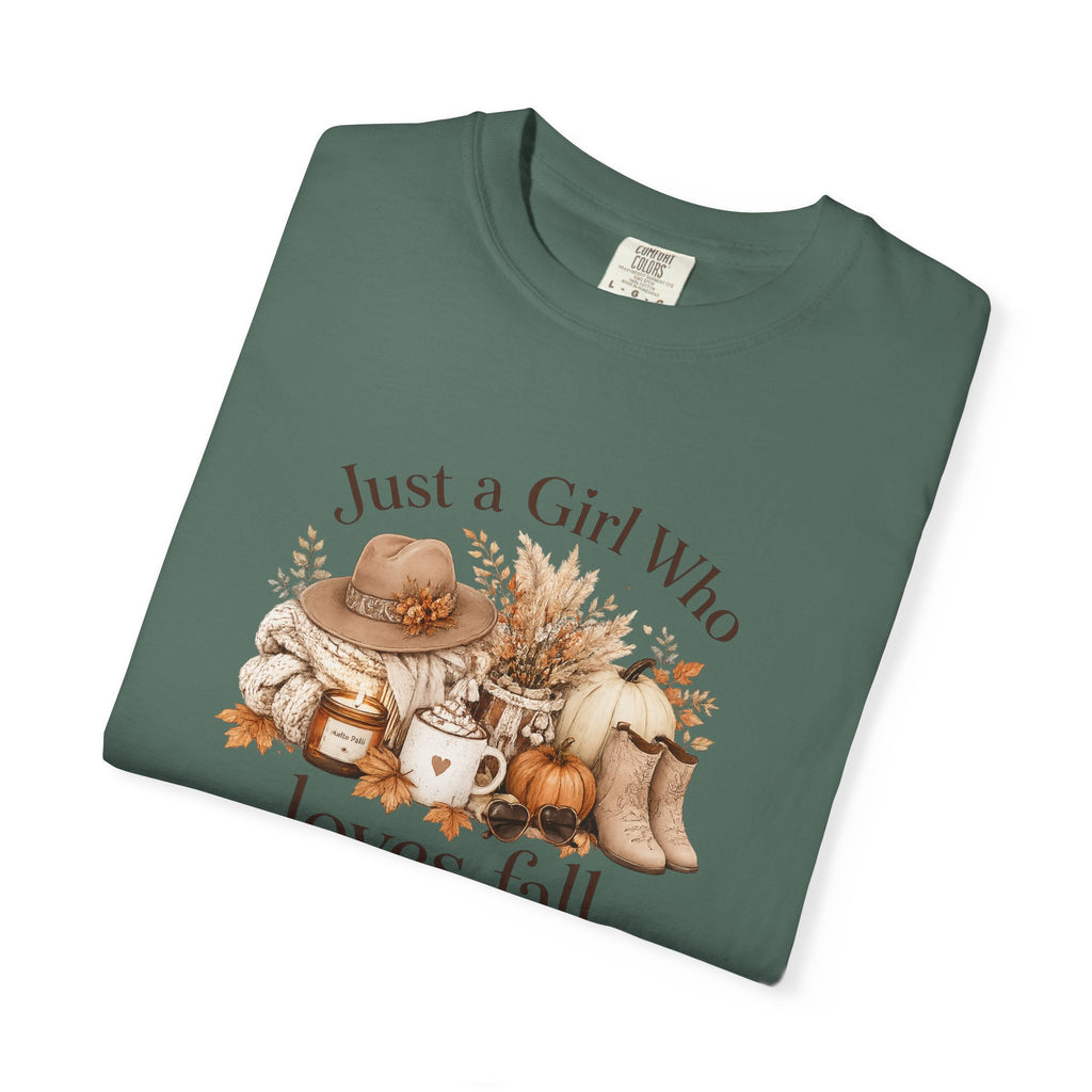 Fall Vibes Graphic Tee — "Just a Girl Who Loves Fall" Autumn Shirt