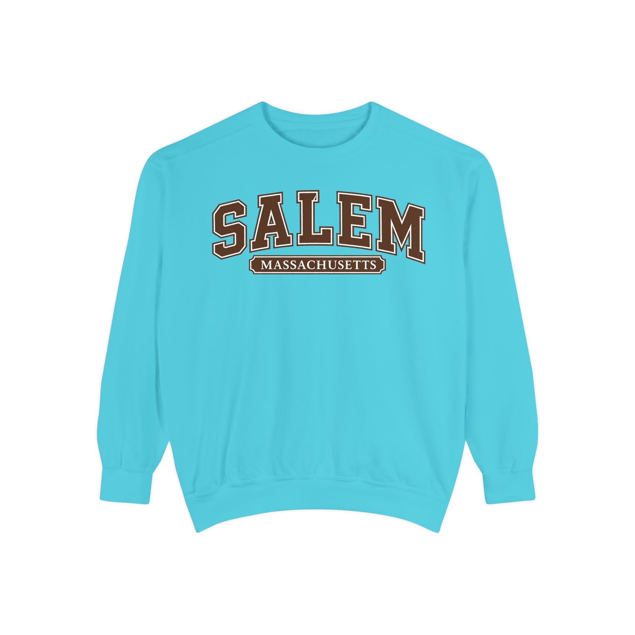 Salem Massachusetts Vintage-Style Sweatshirt